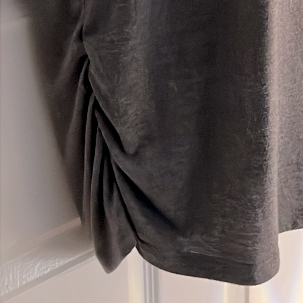 🔴 CLEARANCE 🏃‍♀️ ATHLETIC WORKS GRAY V-NECK RUNCHED SIDES TSHIRT Women’s XXL - Picture 4 of 6
